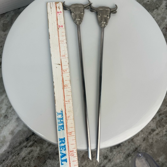 2- Vintage Metal BBQ Skewers Long Horn Steer Handles Shish Kabob Silver Sticks - Picture 5 of 5